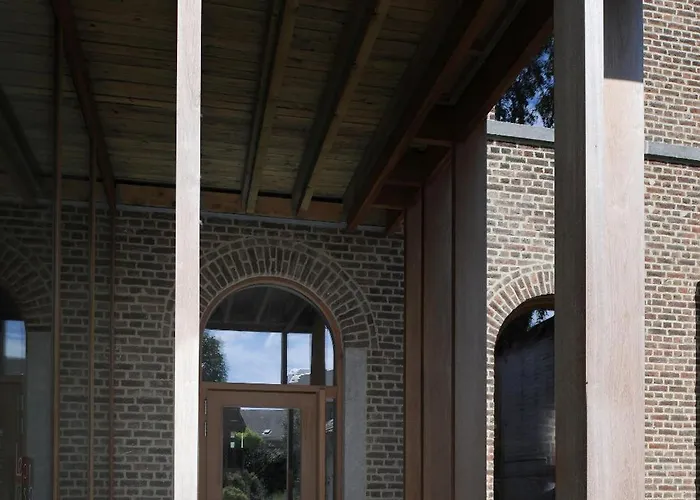 Le Presbytère Hébergement de vacances Hermalle-sous-Huy